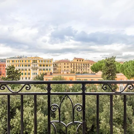Piazza Mazzini Πανσιόν *